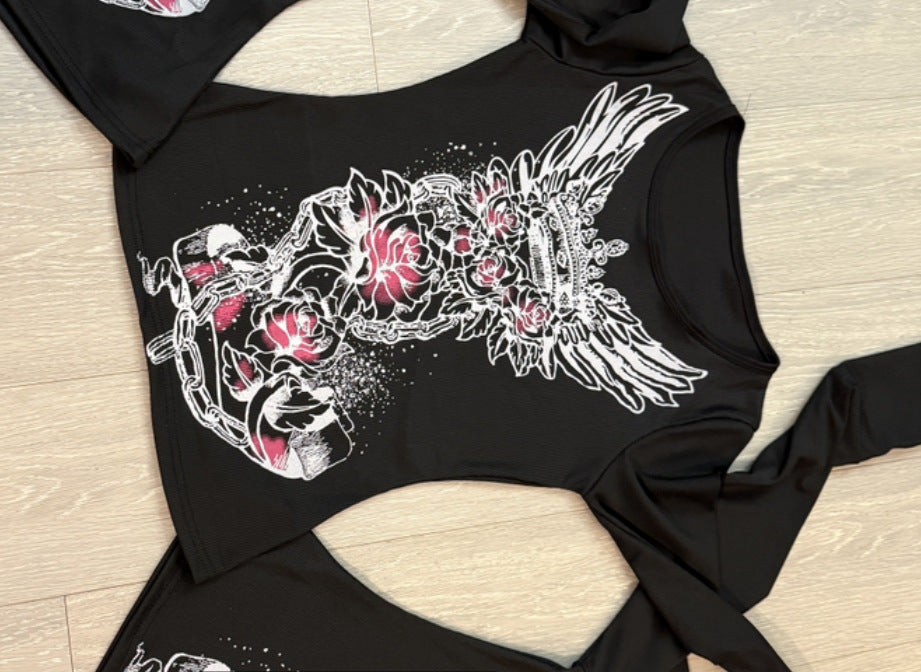 Gothic Print Rhinestone T-Shirt